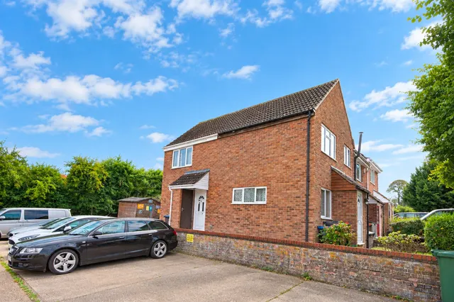 Acorn Avenue, Halstead, photo 1