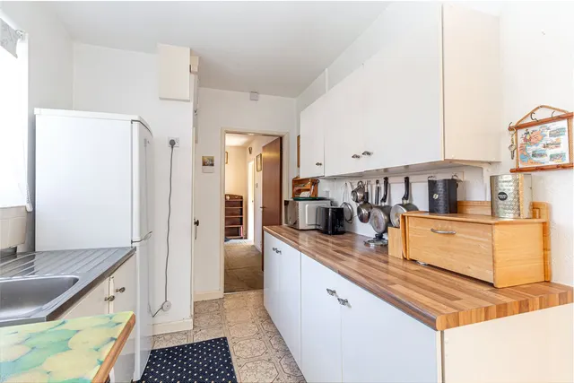 Photo 3 — Foxlydiate Crescent, Redditch, Worcestershire, B97 6NP