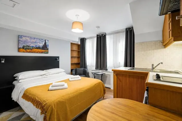 Mabledon Place, London, WC1H, photo 1