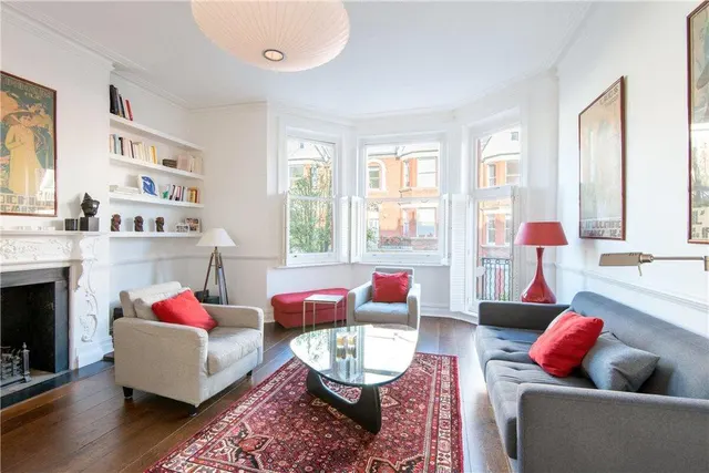Antrim Road, London, NW3, photo 1