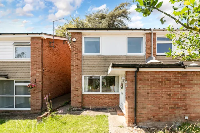 Nicola Close, South Croydon, CR2, photo 1
