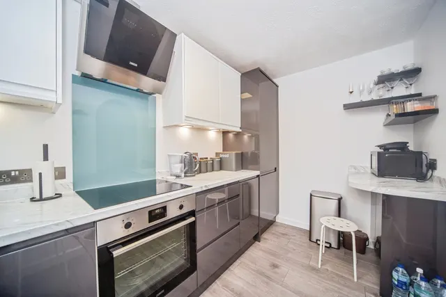Hulse Road, Southampton, SO15, photo 3