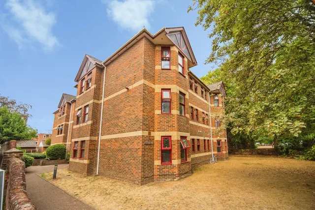 Hulse Road, Southampton, SO15, photo 1