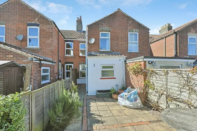 Sprowston Road, Norwich, NR3, photo 2