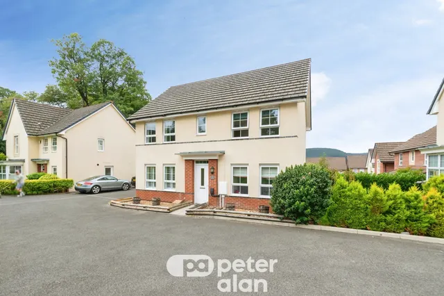 John Jobbins Way, Pontypool, NP4, photo 3