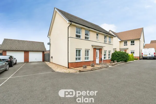 John Jobbins Way, Pontypool, NP4, photo 2