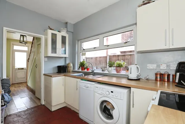 Lightwood Road, Stoke-On-Trent, ST3, photo 2