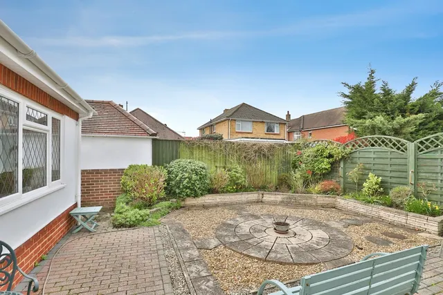 Hurstdene Road, Bournemouth, BH8, photo 2