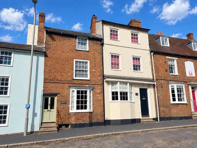 Nelson Street, Buckingham, photo 1