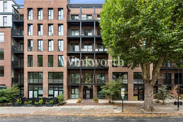 Lawrence Road, London, N15, photo 1
