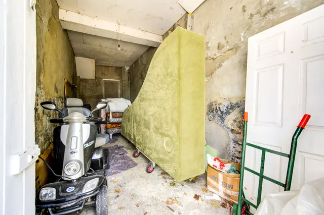 Photo 2 — Garage, 15 Maxwell Road, London