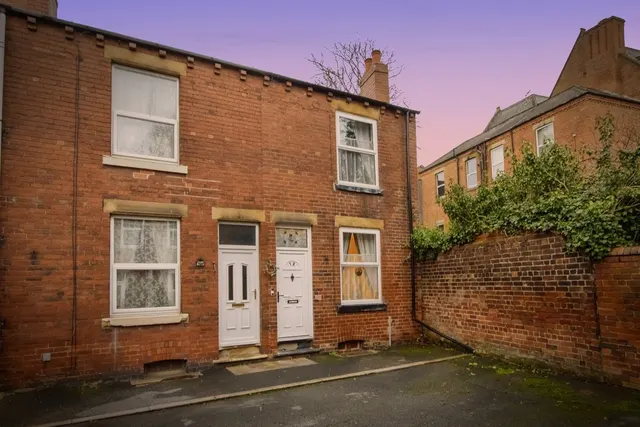 Abbott Terrace, WAKEFIELD, West Yorkshire, WF1, photo 1