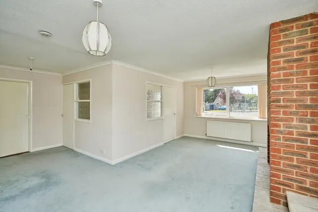 Caws Avenue, Seaview, PO34, photo 3