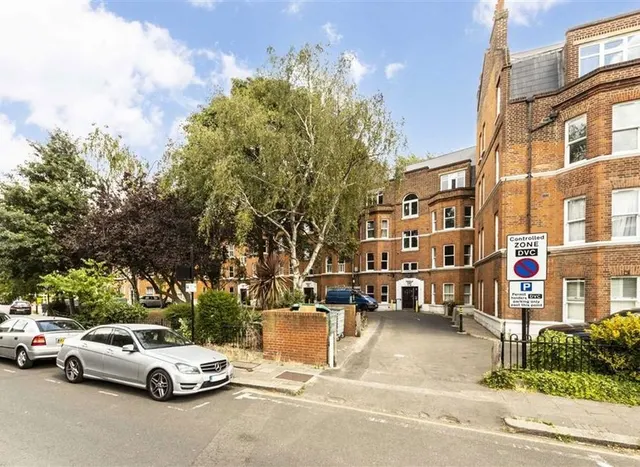 Elms Crescent, Clapham, SW4, photo 1