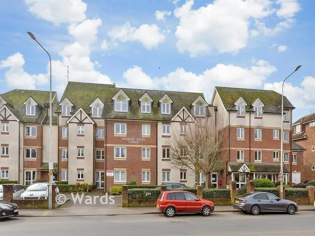 East Street, Hythe, CT21, photo 1