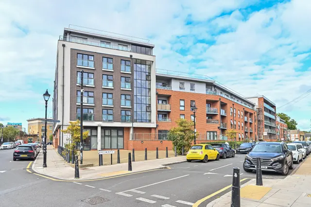 55 Windsor Court, So Bow, 18 Mostyn Grove, London, photo 1