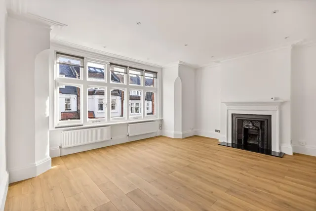 Glenmore Road Belsize Park, London NW3 4DB, photo 1