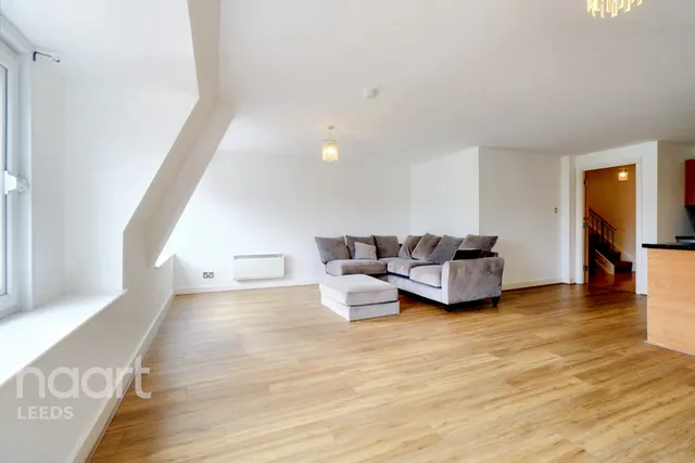 Wellington Street, Leeds, LS1, photo 3