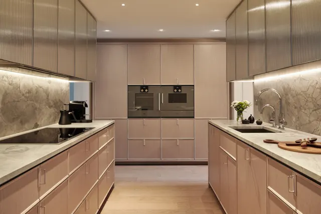 Photo 3 — Mandarin Oriental Residences, Mayfair, London