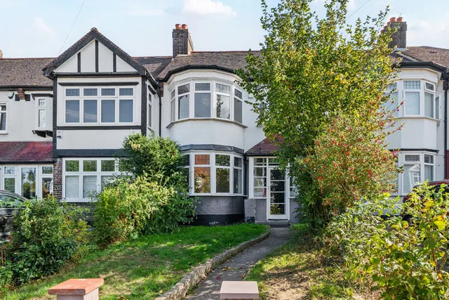 Silver Lane, West Wickham, BR4, photo 1