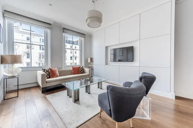 70d Queens Gate, London, photo 1