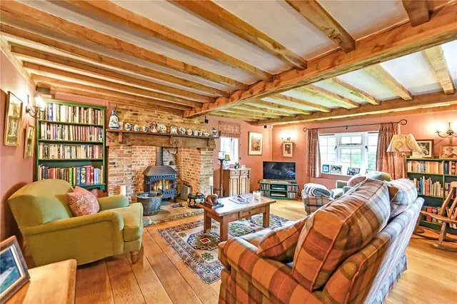 Photo 2 — Southernden Road, Egerton, Ashford, Kent, TN27 9BT