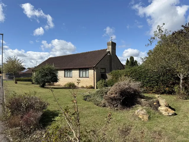Foxglove Close, Wyke, SP8, photo 3