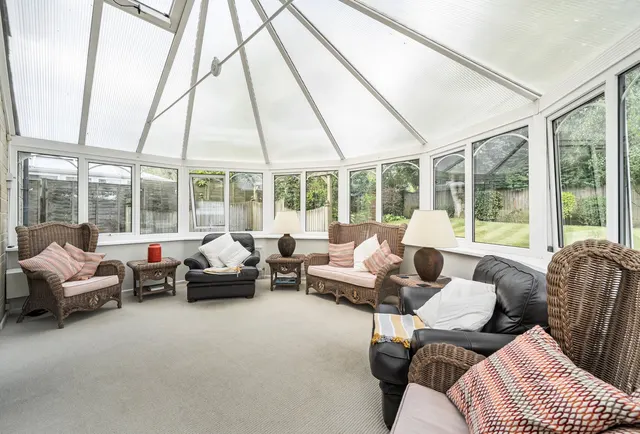 Photo 3 — Boundary Close, Somerset, Midsomer Norton, BA3 4XB