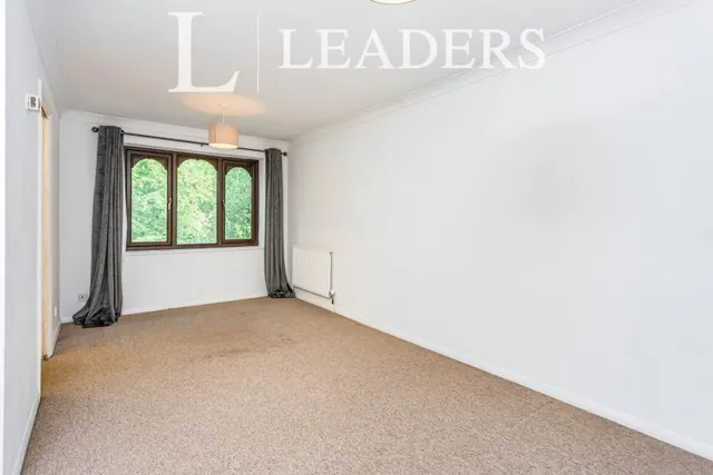 Junction Close, Burgess Hill, RH15, photo 2