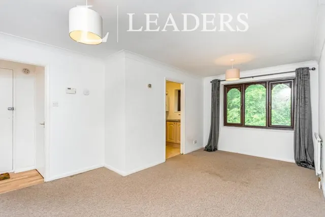 Junction Close, Burgess Hill, RH15, photo 3