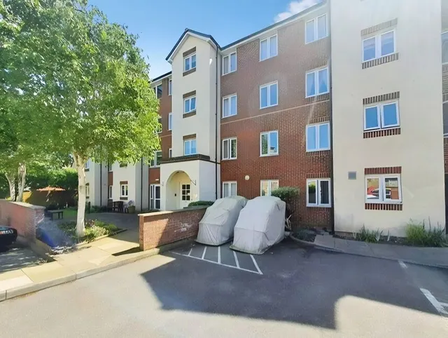 The Grove, Westgate-on-Sea, Kent, CT8, photo 1