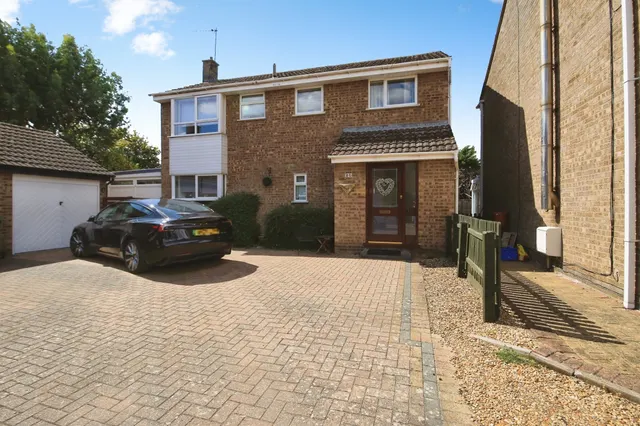 Partridge Close, Yaxley, Peterborough, photo 1
