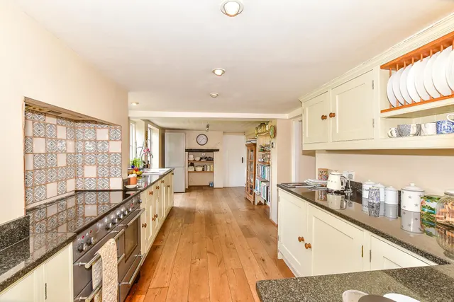 Old Forge Lane, Horney Common, TN22, photo 2