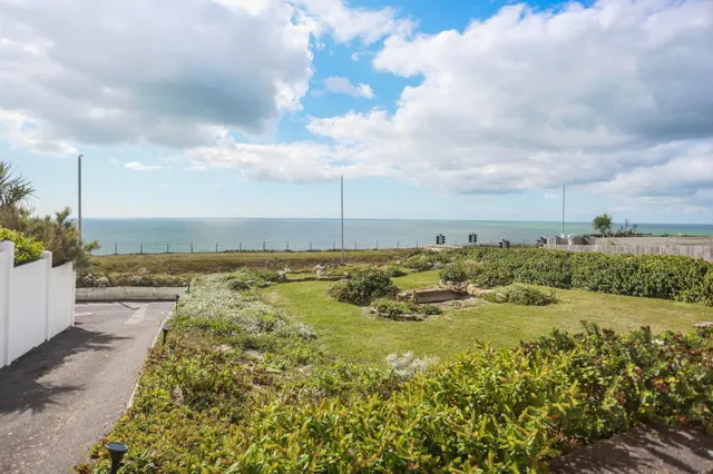Marine Drive, Saltdean, BN2, photo 3