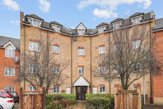 Ridley Close, Barking, IG11, photo 1