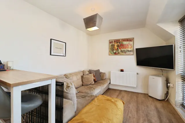 Wilson Road, Frenchay, BS16, photo 3