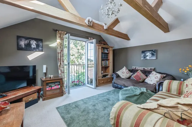 Photo 2 — Breamore Road, Downton, Salisbury