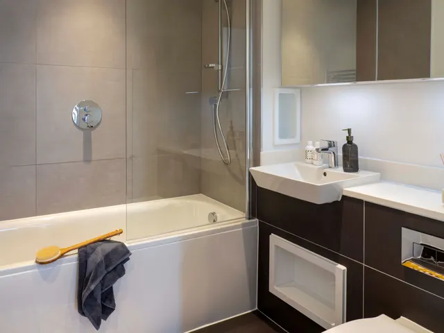 Photo 3 — Apartment 407, Asha Point, London