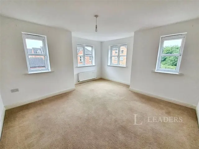 Coral Close, Derby, DE24, photo 2