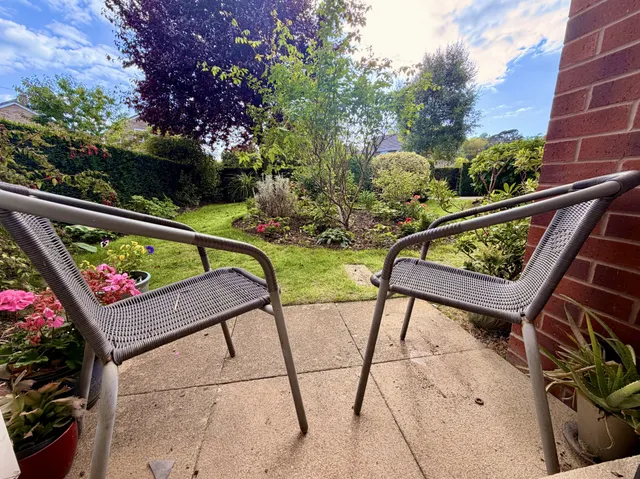 High Street, Portishead, BS20, photo 3