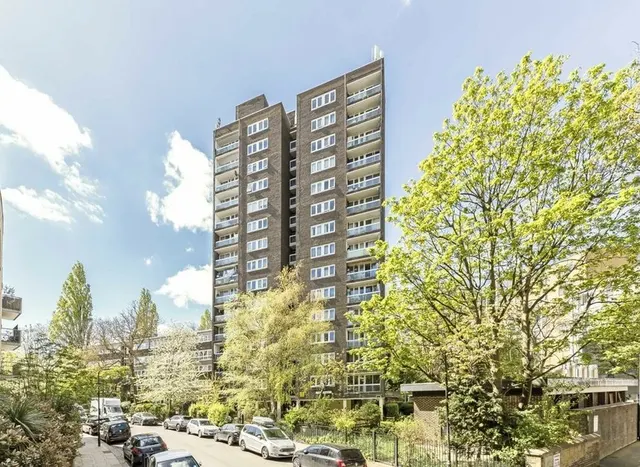 Lawn Road, Hampstead, NW3, photo 1