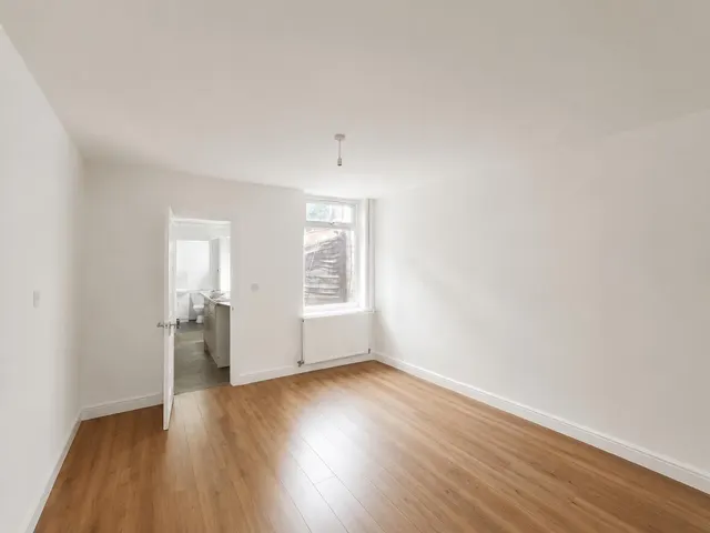 Grimston Road, Nottingham, NG7, photo 2