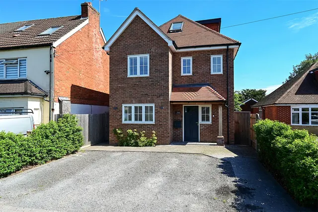 Photo 3 — Coleford Bridge Road, Mytchett, Camberley, Surrey, GU16 6DT