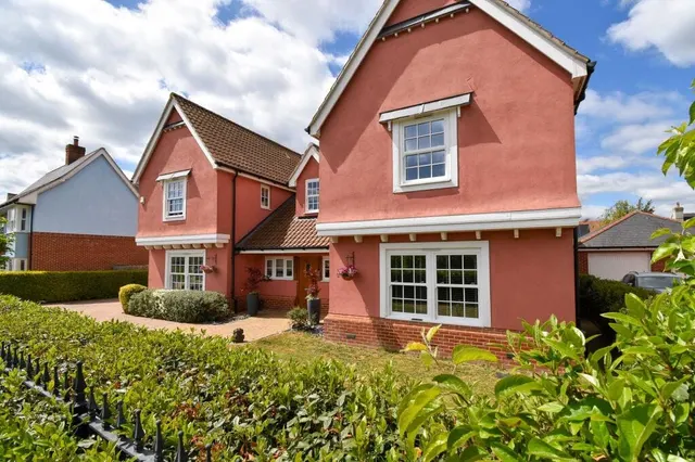 Photo 2 — Mosscotts, Thaxted, CM6
