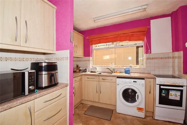 Homestead Drive, Wigston, LE18, photo 3