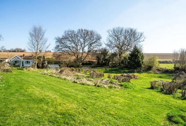 Photo 2 — Whiteway, Stroud, GL6 7ER