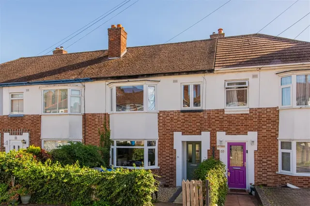 Hillside Avenue, Kettering, photo 1