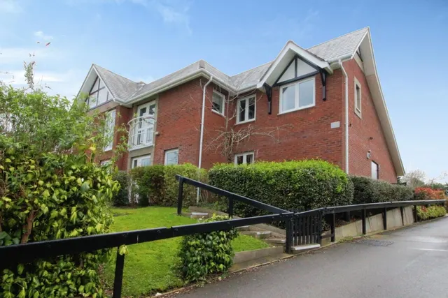 Barrow Lane, Hessle, HU13, photo 1