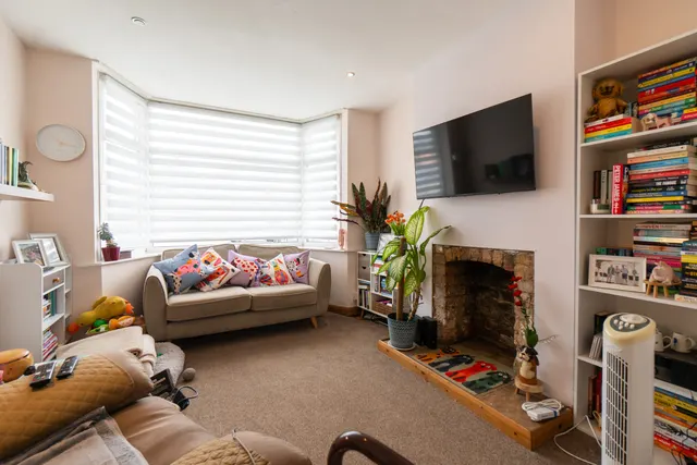 Photo 2 — Turnbull Drive, Leicester, LE3 2JU