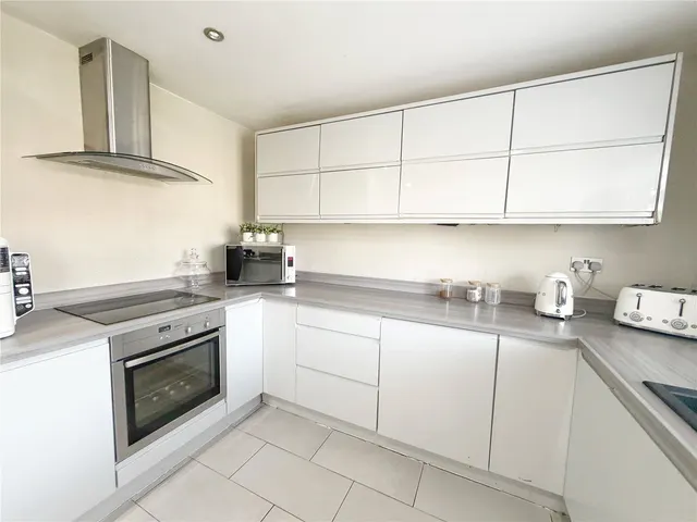Higher Lomax Lane, Heywood, OL10, photo 3